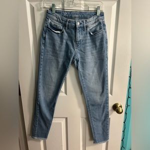 a.n.a Mid-Rise Skinny